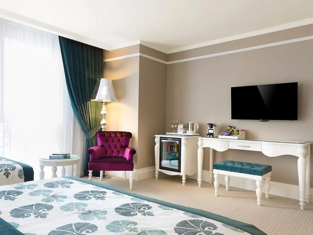 Metropolitan Hotels Taksim Istanbul 4*,