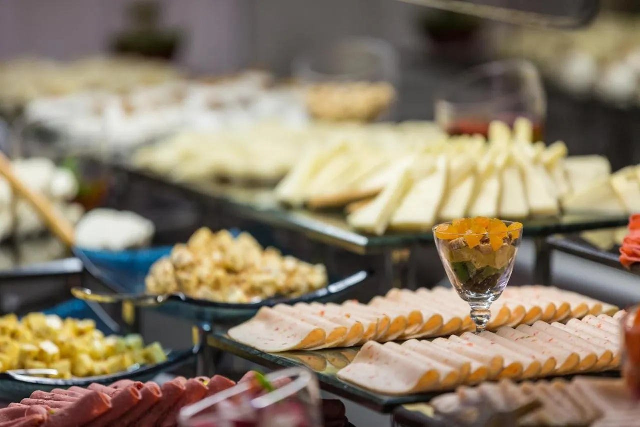 Metropolitan Hotels Taksim Istanbul 4*,